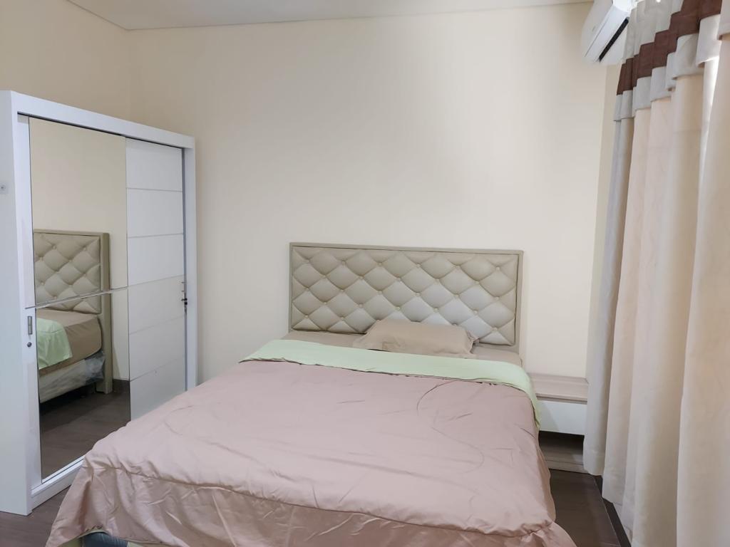 Rumah Disewakan di Patio Lippo Cikarang